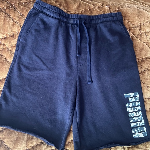 Puma black short - Picture 1 of 6